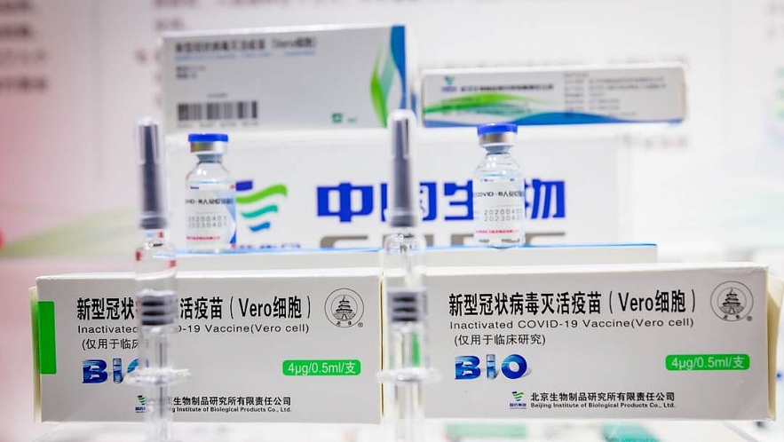 China allows entry of foreigners inoculated with china made vaccines