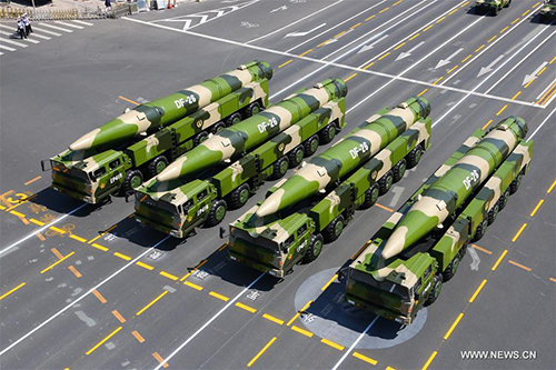 china brags nuclear tipped missiles sending warnings to us ships in south china sea