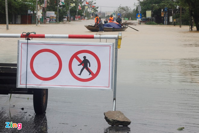 In Photos: Record flooding in central Vietnam, thousands of houses deluged in water