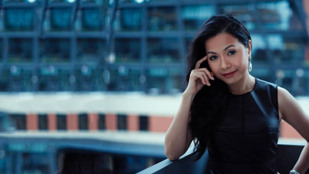 2002 phuong uyen tran c2a9