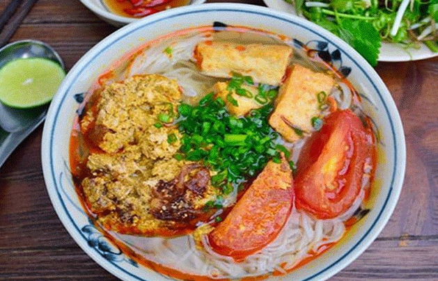 top 3 destinations for best crab noodle soup in hcmc