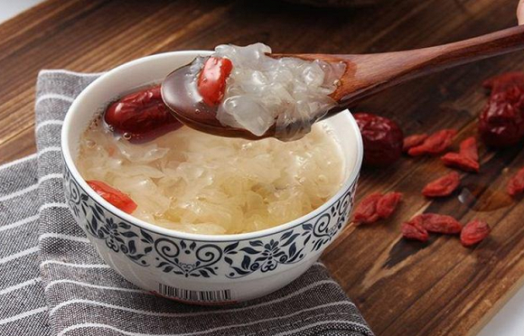 mindful eating principles for better health during biting cold days