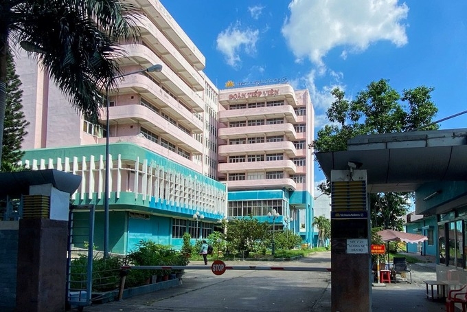 vietnams flight attendants under prosecution over violating quarantine rules