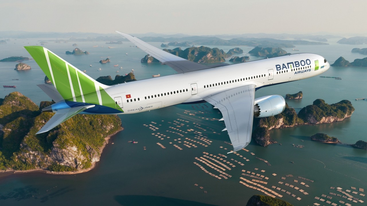 outperformed by 40 bamboo airways achieved the highest on time performance 2 consecutive years