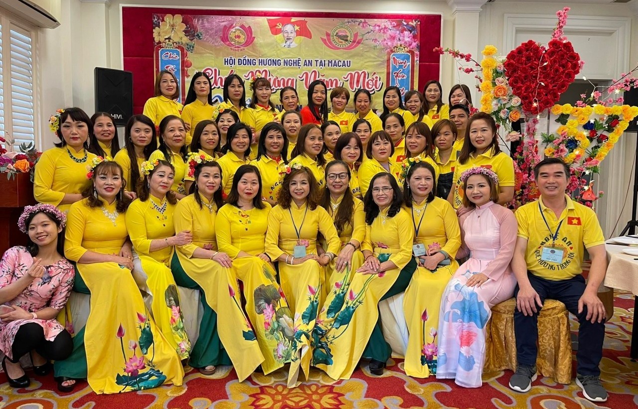 Vietnamese in Macau Gather for New Year Celebration