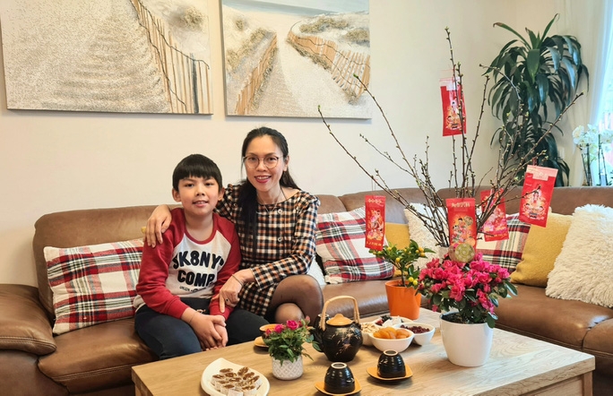 vietnamese germans slap up lunar new year meal