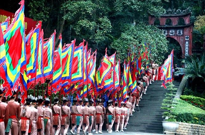 the overview of a 5000 year age old unique culture vietnam