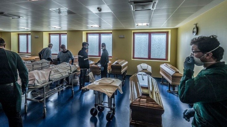 coronavirus update italys death toll surpasses chinas