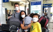 600 stranded european expats enabled to return home by vietnam airlines