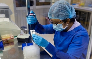 video one of most critical covid 19 patients in vietnam has miraculous recover