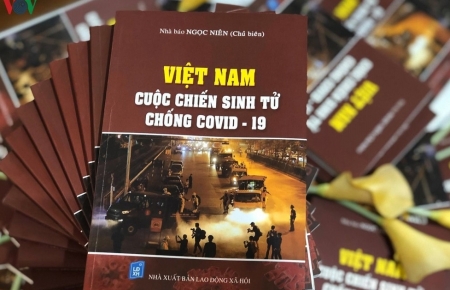 First COVID-19-themed book launched in Vietnam