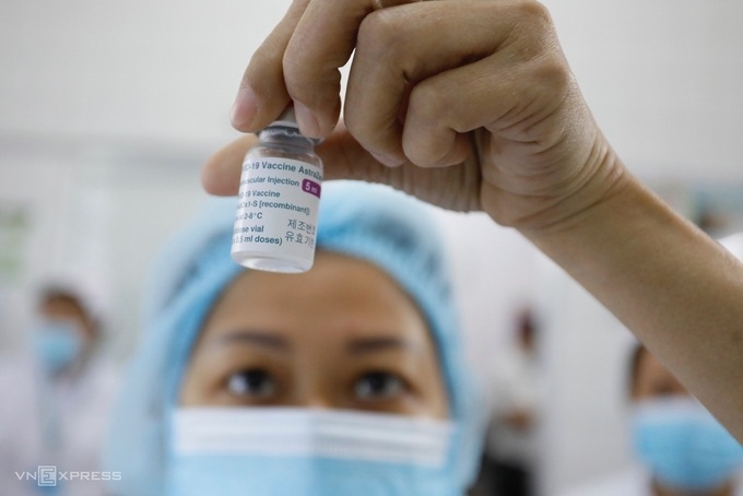 Vietnam strives for imported Covid-19 vaccines