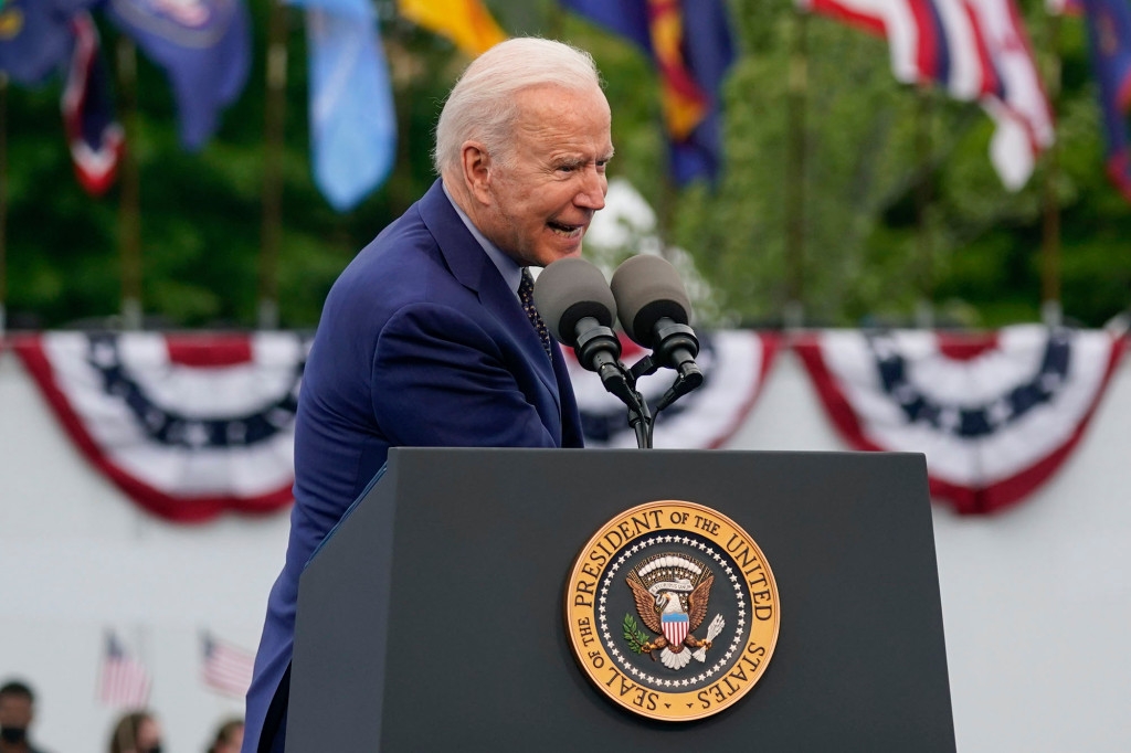 World breaking news today (May 2): Biden frantic after forgetting he put mask in his pocket