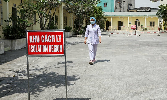 Hanoians urged to stay at home to curb coronavirus spread