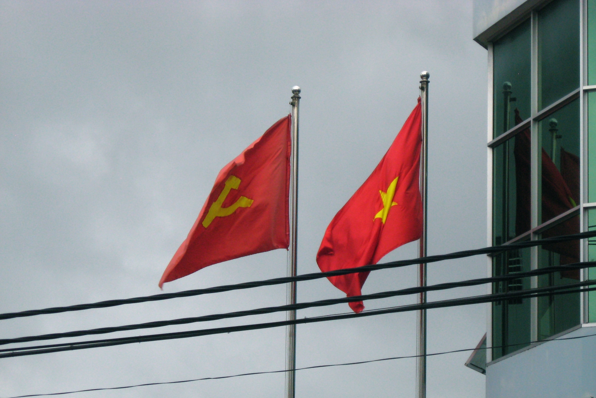Vietnam News Today (May 29): Vietnam wants to deepen ties with Cuban, Russian Parties