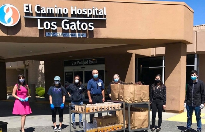 serving covid 19 us doctors free meals vietnamese american promotes vietnamese cuisine