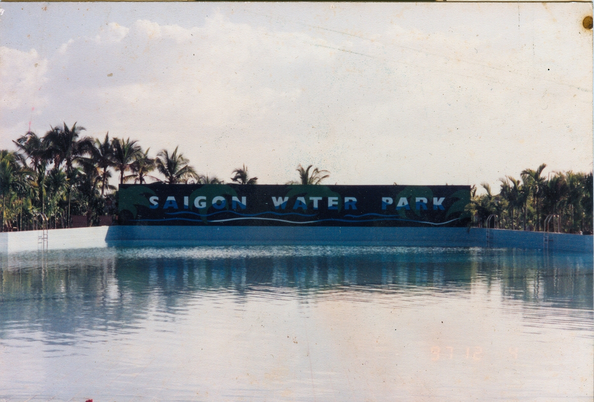 rare photos of first water park in vietnam