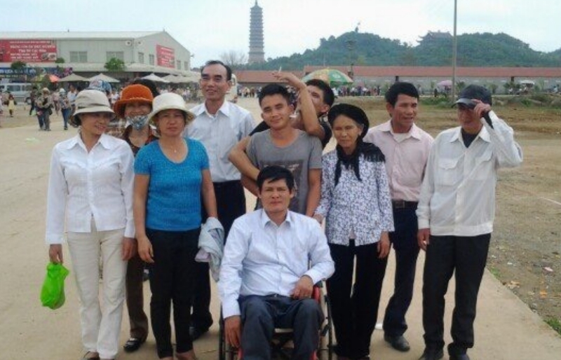 weaving the dream for agent orange victims helping sufferers overcome adversity