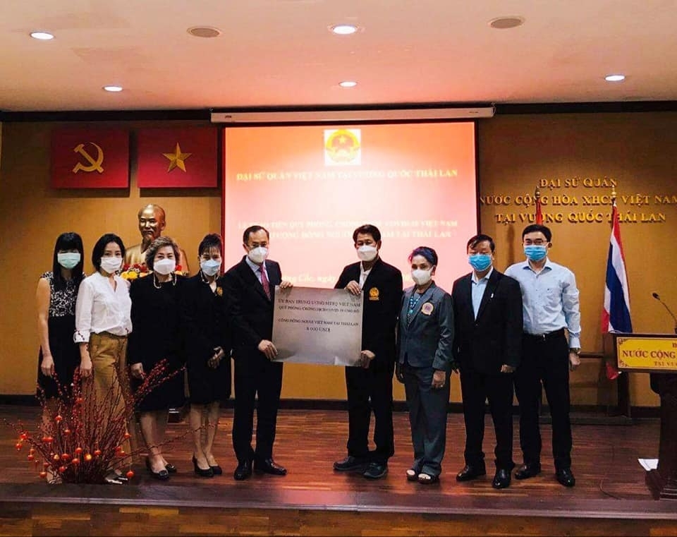 donations from overseas vietnamese continue to assist homeland