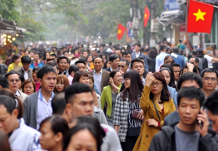 what to know about vietnam population