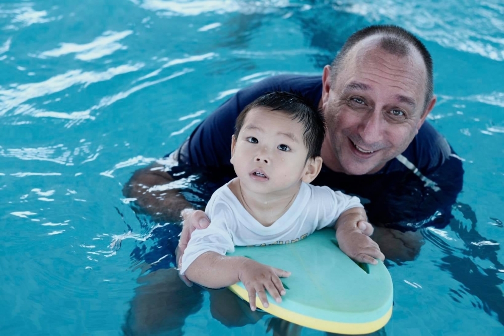 foreign ngos work on water safety in vietnam to prevent drowning