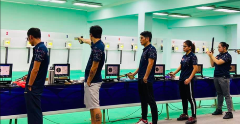 Vietnamese markmen join online international shooting tournament