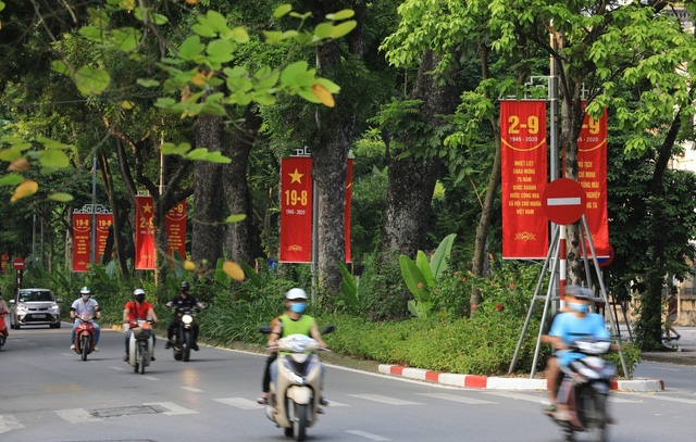 Hanoi adorned with flags and banners in celebration of Independence Day (September 2)