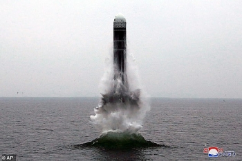 world breaking news today september 17 north korea may soon conduct submarine missile test