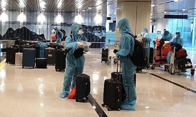 Vietnam Loosens Int’l and Domestic Flights to Fully Vaccinated Passengers