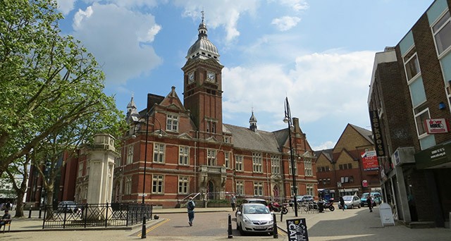 Best and Worst Cities in UK to Live and Work for Safety and Wellbeing