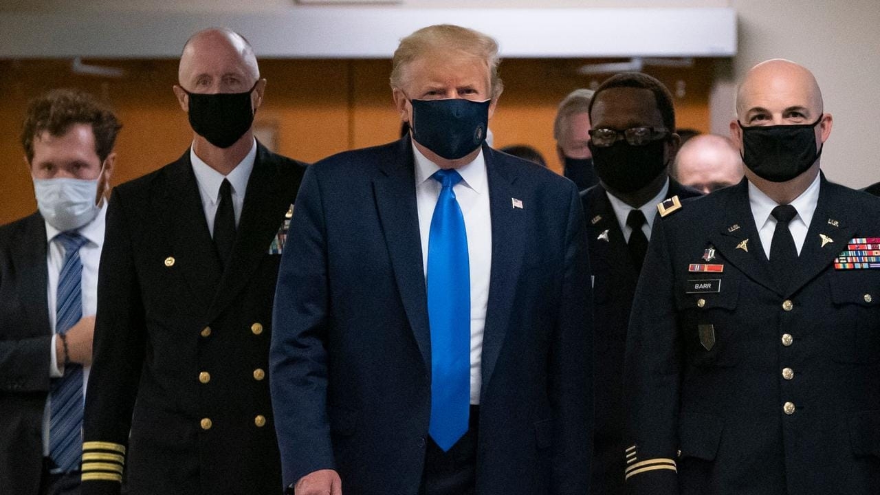 The president rarely wears a mask 