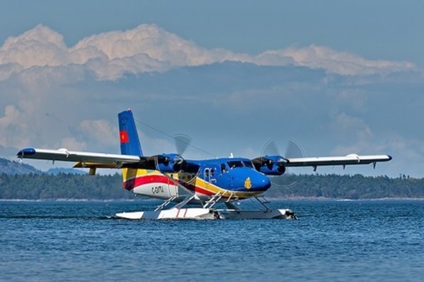 flood in central vietnam 26 fishermen went missing 2 boats sunk