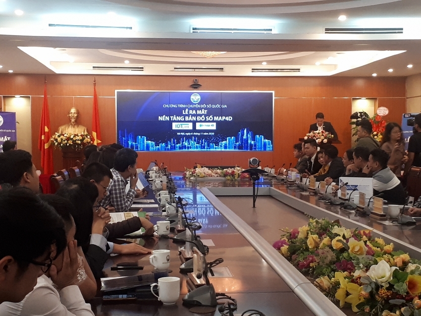 first self made real 4d digital map platform debuted in vietnam