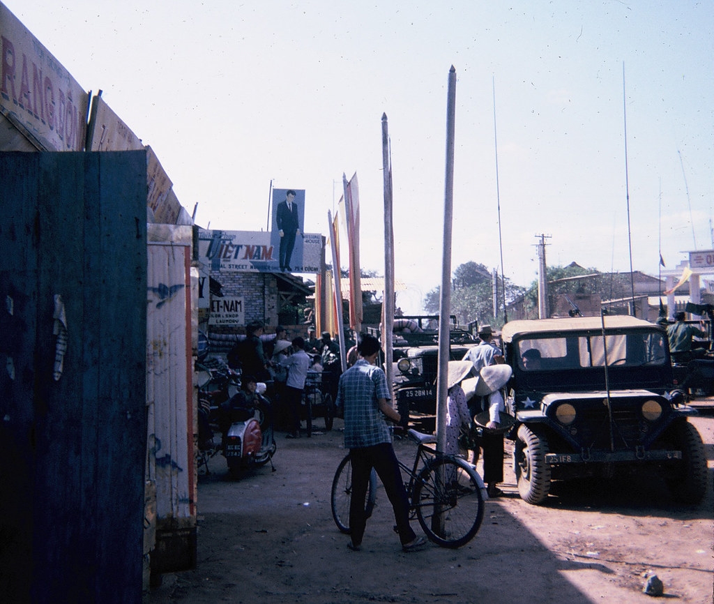 Reminiscing photos of the Southern Cu Chi town in 1960s