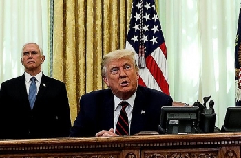 world breaking news today december 14 donald trump will be offered covid 19 vaccine soon