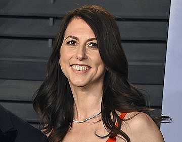 Amazon billionaire MacKenzie Scott donates billions of USD to 384 organizations