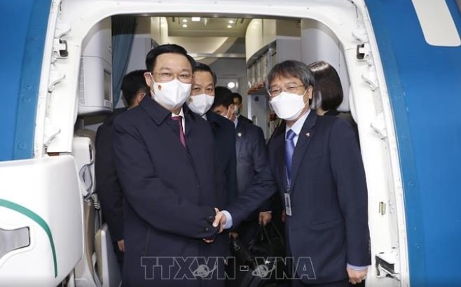 top vietnamese legislator arrives in seoul beginning official visit to rok