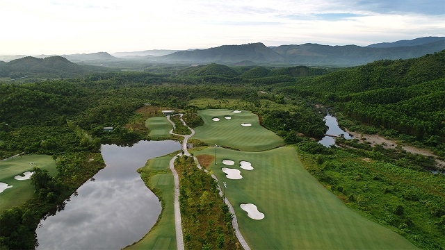 Ba Na Hills Golf Club won the ‘Asia's Best Golf Course’ and ‘Viet Nam's Best Golf Course’ titles at the World Golf Awards 2020. Photo courtesy of Ba Na Hills Golf Club