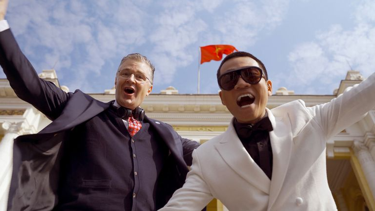 us ambassador in vietnam sent tet wishes in rap viet style video