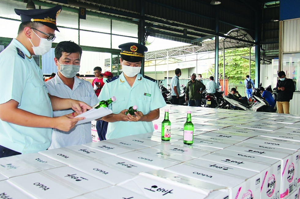 HCMC: heading towards smart custom management