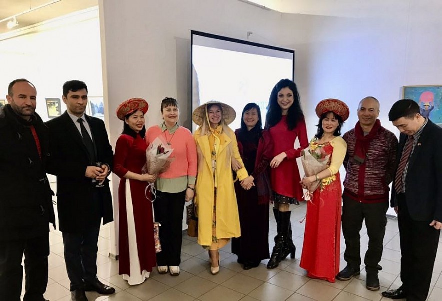 Ukrainian Artists Create  Artworks to Celebrate Bilateral Relations