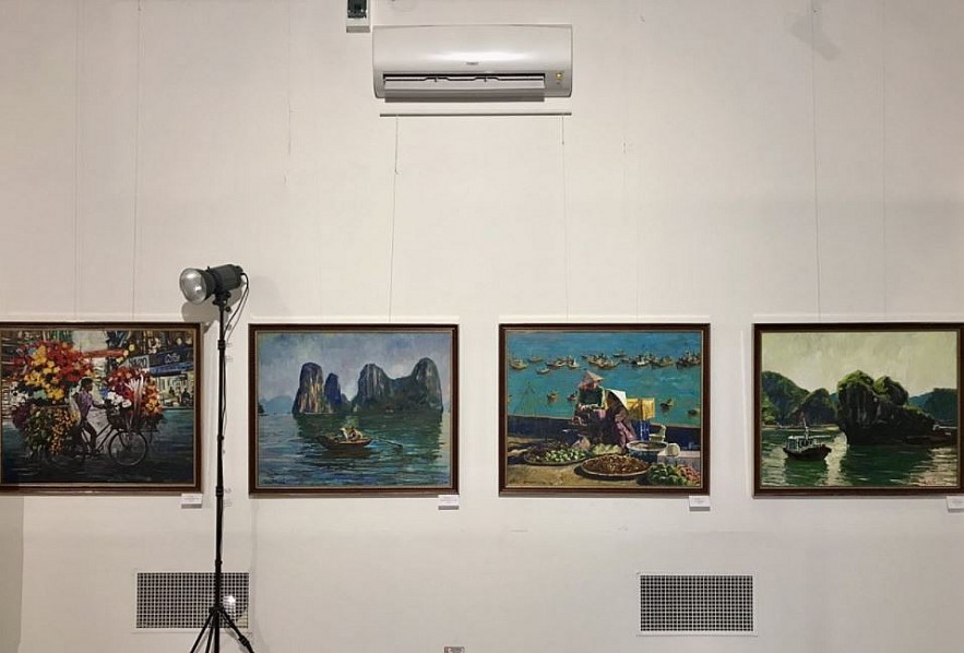 Ukrainian Artists Create  Artworks to Celebrate Bilateral Relations