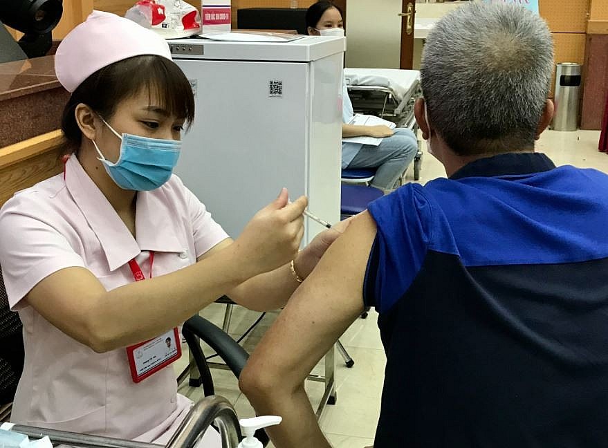 Vietnam Covid-19 Updates (Feb. 17): Daily Count Hits New Record High of Nearly 35,000