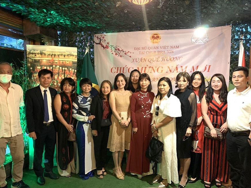 Hundreds of Vietnamese in Brazil Gather to Celebrate Year of Tiger