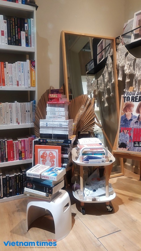 A Guide to Foreign-language Bookstores in Hanoi
