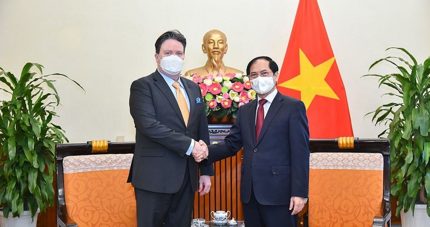 Vietnam, USA Review Positive Development of Comprehensive Partnership