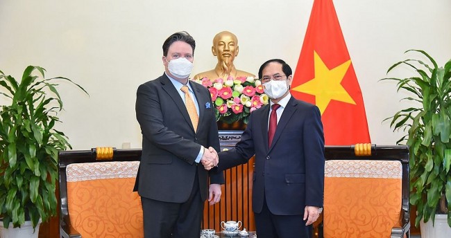 Vietnam, USA Review Positive Development of Comprehensive Partnership