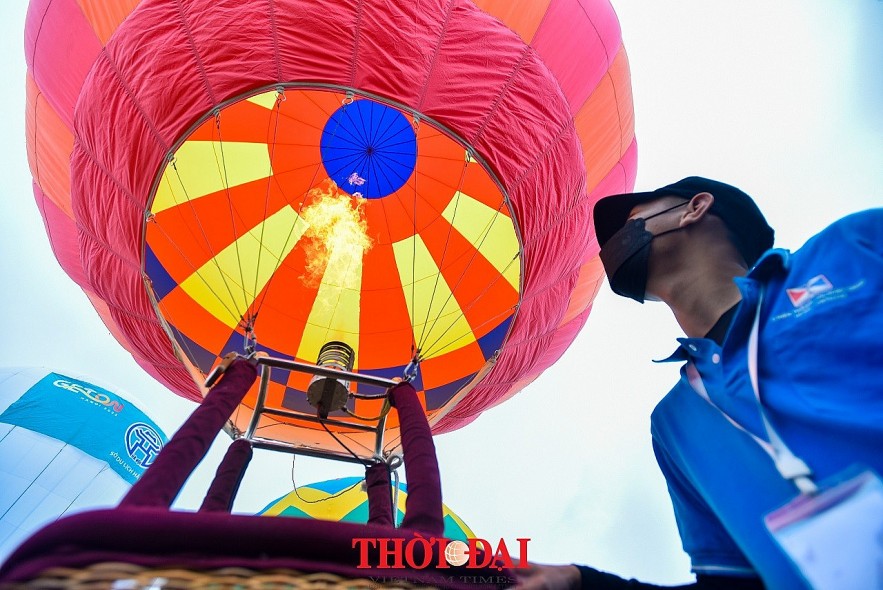 Photo: Air Balloons Colorize Hanoi's Sky Photo: Air Balloons Colorize Hanoi's Sky