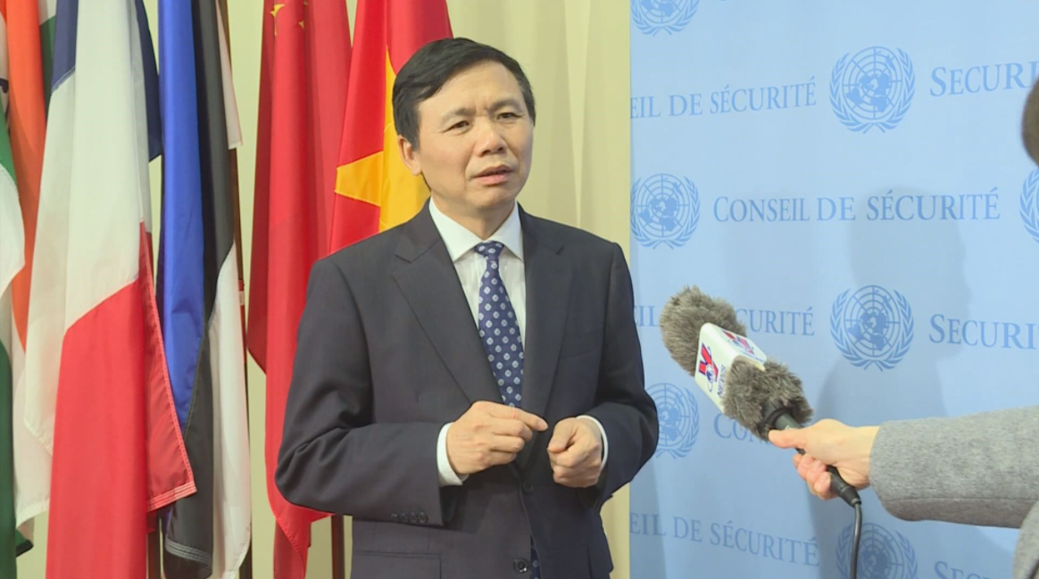 Vietnam calls for int'l efforts to prevent violence, promote dialogue in Myanmar