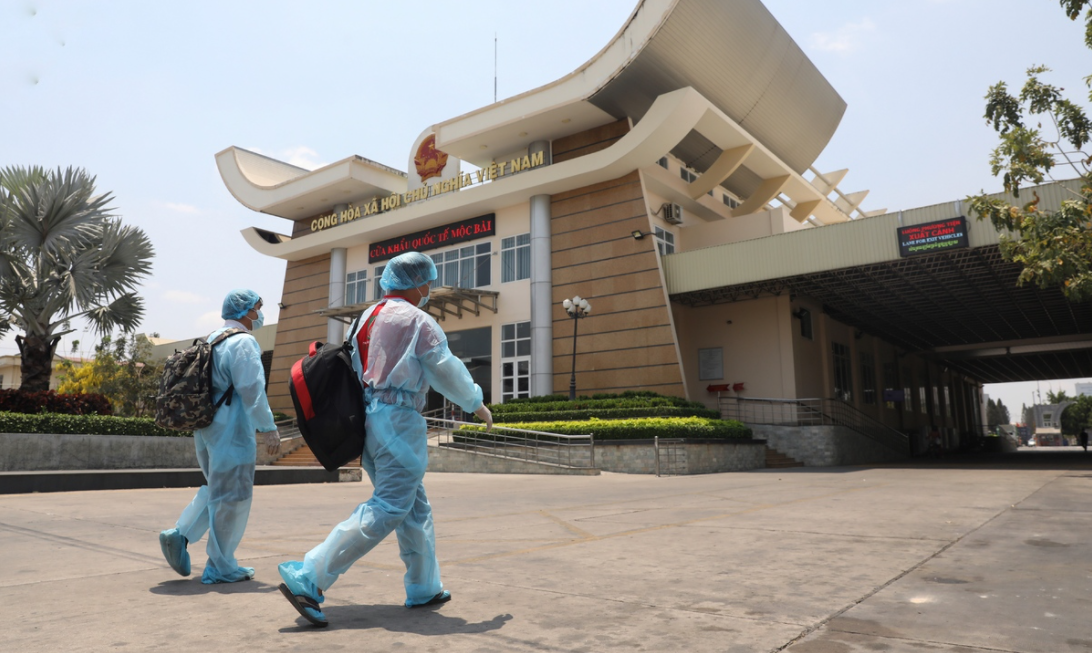 vietnam covid 19 updates april 15 20 imported cases in the last 24 hours